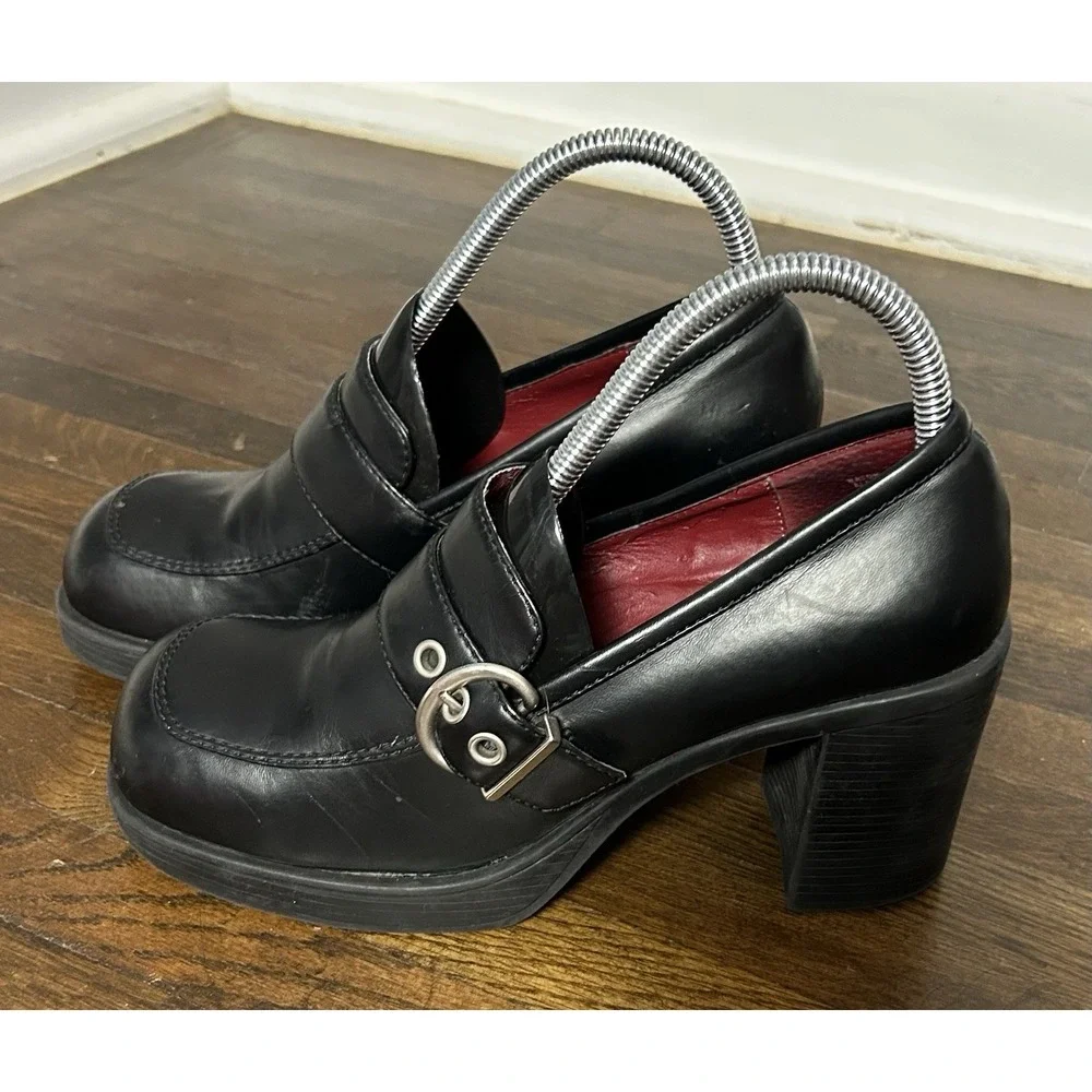 vintage 90s Y2K black faux leather chunky platform loafer heels Size 8M